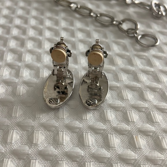 Vintage Butler Silvertone Necklace & Earrings - Picture 9 of 15